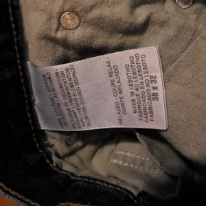 denizen Jeans - DENIZEN Jean's 38 x 32 denizen Jeans - DENIZEN Jean's 38 x 32